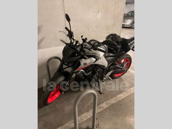 YAMAHA MT-03 300