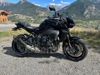 YAMAHA MT-10 1000