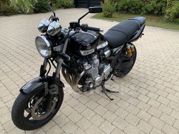 YAMAHA XJR 1300
