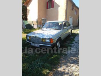 MERCEDES 240 D