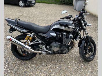 YAMAHA XJR 1300