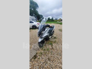 KYMCO AK 550