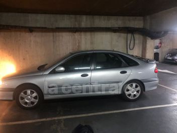 RENAULT 
