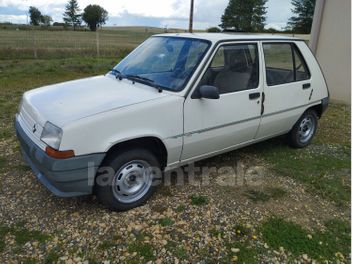 RENAULT 