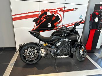 DUCATI DIAVEL 1200