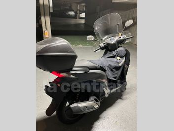 HONDA FES S-WING 125 ABS TOP BOX