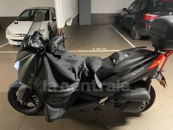 YAMAHA X-MAX 125