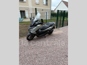 HONDA FORZA 125