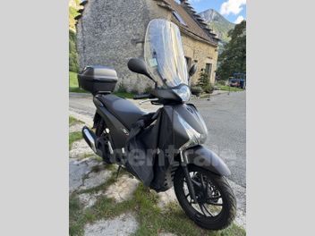 HONDA FES S-WING 125 9-F