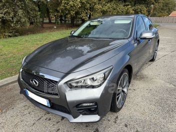 INFINITI 