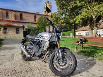 BRIXTON CROSSFIRE 500/X
