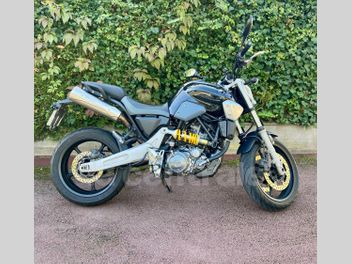 YAMAHA MT-03 660