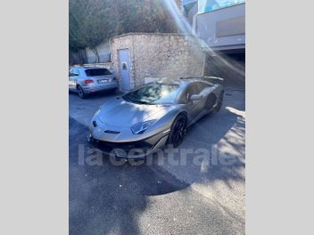 LAMBORGHINI 