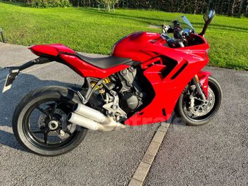 DUCATI SUPERSPORT 937