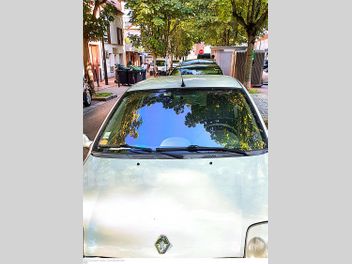RENAULT 