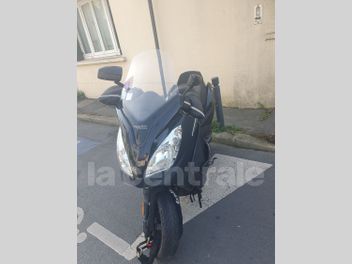 PEUGEOT SATELIS 125 BLACKSAT EXECUTIVE