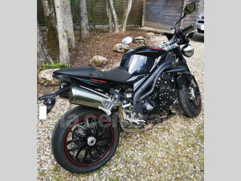 TRIUMPH SPEED TRIPLE 1050