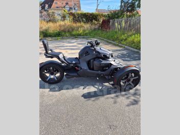 CAN AM RYKER 900