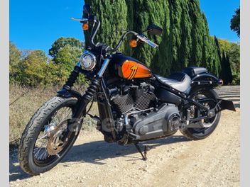 HARLEY DAVIDSON SOFTAIL STREET BOB 1868 ABS