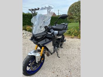 YAMAHA NIKEN 900