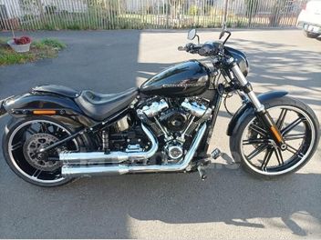 HARLEY DAVIDSON SOFTAIL FXDR 1868