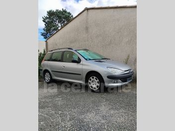 PEUGEOT 