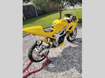 SUZUKI SV 650 S