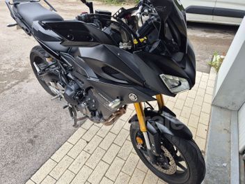 YAMAHA NIKEN 900