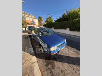 VOLKSWAGEN GOLF 3 III 90 BVA 3P