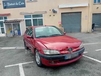 PEUGEOT 