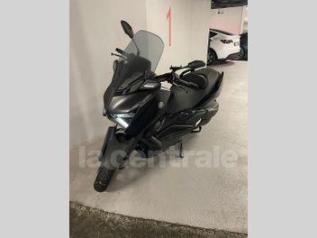 YAMAHA X-MAX 300