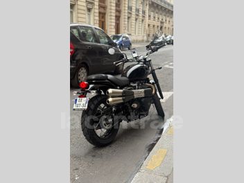 TRIUMPH SCRAMBLER 900