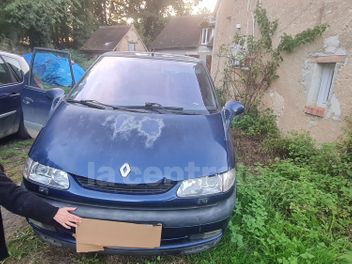 RENAULT 
