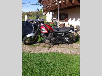 YAMAHA SCR 950