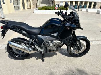 HONDA VFR 1200 F DCT