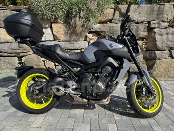 YAMAHA MT-09 850