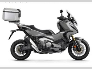 HONDA X-ADV 750