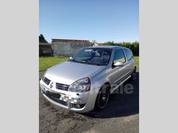RENAULT 