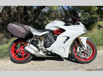 DUCATI SUPERSPORT S 937