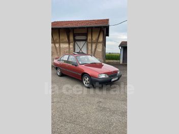 OPEL OMEGA 1.8 I GL