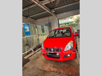 SUZUKI 