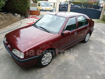 RENAULT R19 (2) 1.8 ALIZE BVA 5P