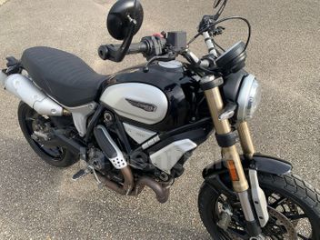 DUCATI SCRAMBLER 1100