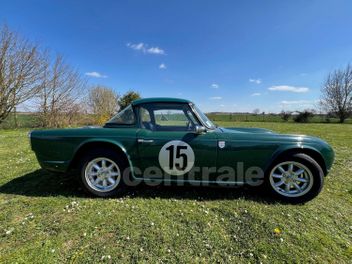 TRIUMPH TR 4 A IRS SURREY TOP