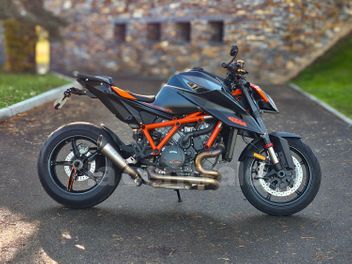 KTM SUPER DUKE 1290 R