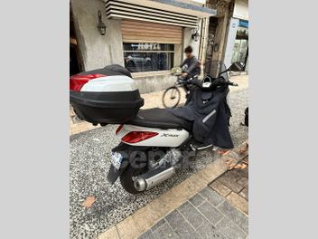 YAMAHA X-MAX 250 ABS