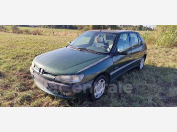 PEUGEOT 