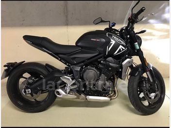 TRIUMPH TRIDENT 660
