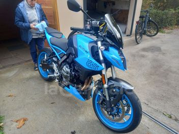 SUZUKI GSX-S 800