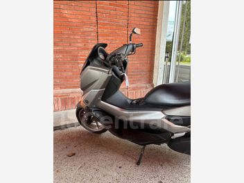 YAMAHA NMAX 125